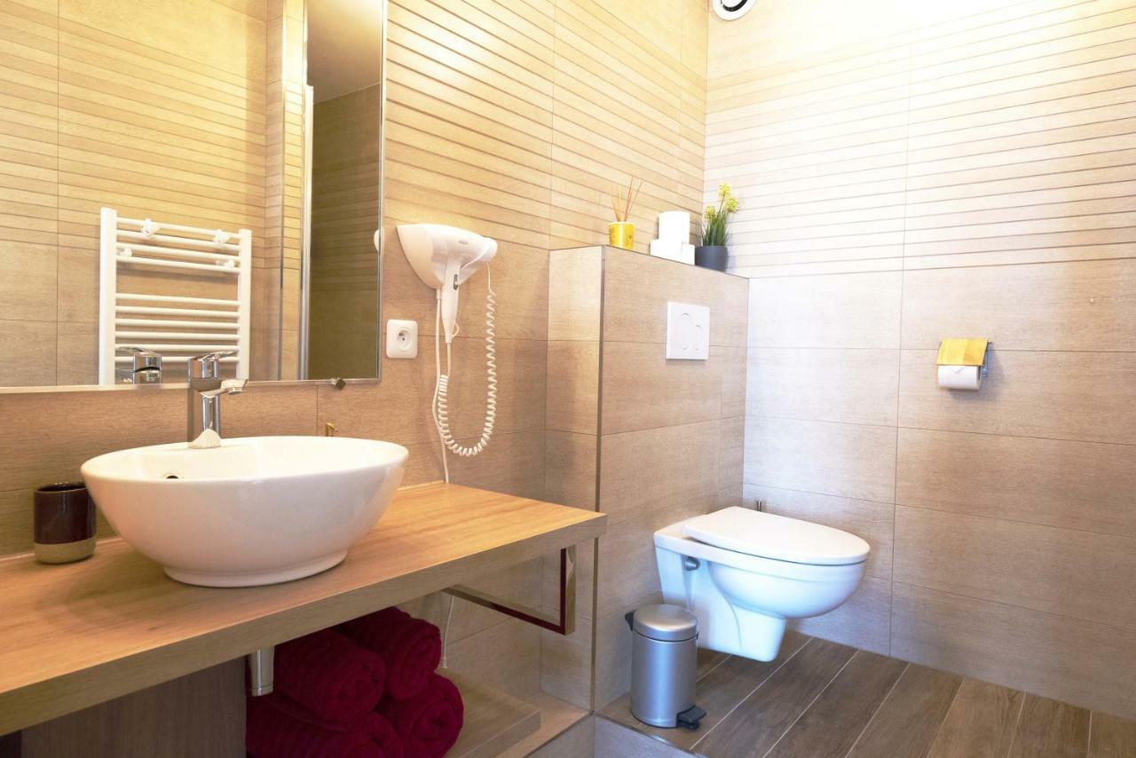 Beausoleil Studio Metro Paris Sud Le Kremlin-Bicêtre Exteriör bild